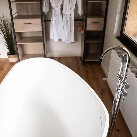 Chalet Sauna Bain Nordique Cinema Vue Montange *