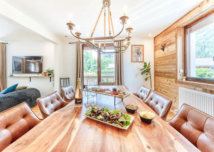 Sauna Bain Nordique Cinéma Vue Montange Chamonix Mont Blanc