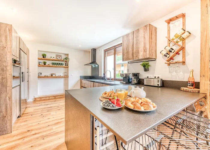 Chalet Sauna Bain Nordique Cinéma Vue Montange Chamonix Mont Blanc