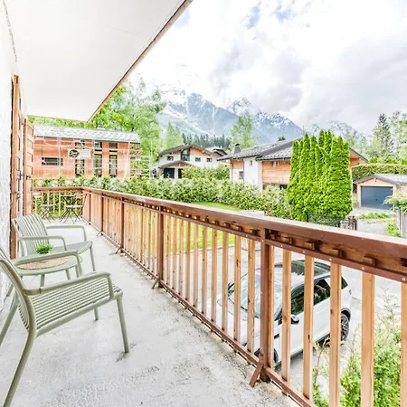 Sauna Bain Nordique Cinema Vue Montange בקתה *