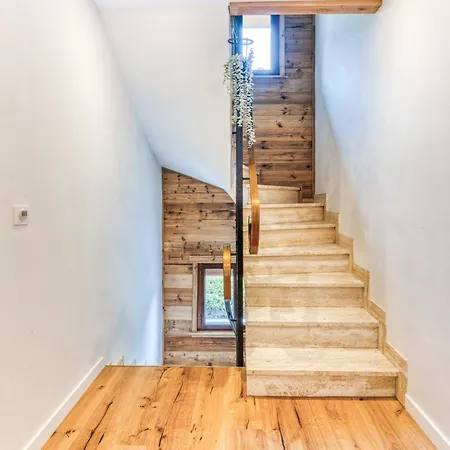 בקתה Sauna Bain Nordique Cinema Vue Montange *