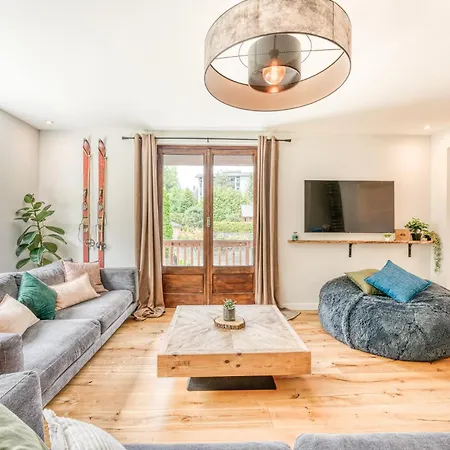 Sauna Bain Nordique Cinema Vue Montange