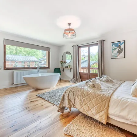 Sauna Bain Nordique Cinema Vue Montange Шале