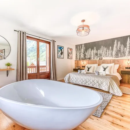 Sauna Bain Nordique Cinema Vue Montange Шале Шамони