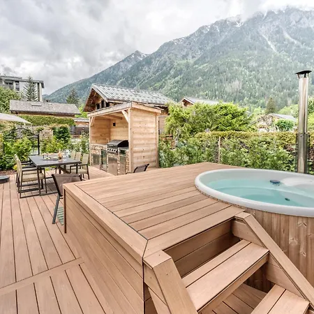 Sauna Bain Nordique Cinema Vue Montange