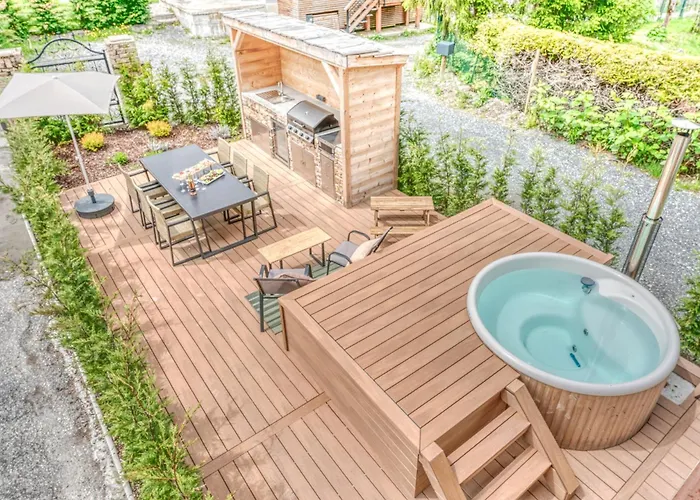 Sauna Bain Nordique Cinema Vue Montange *