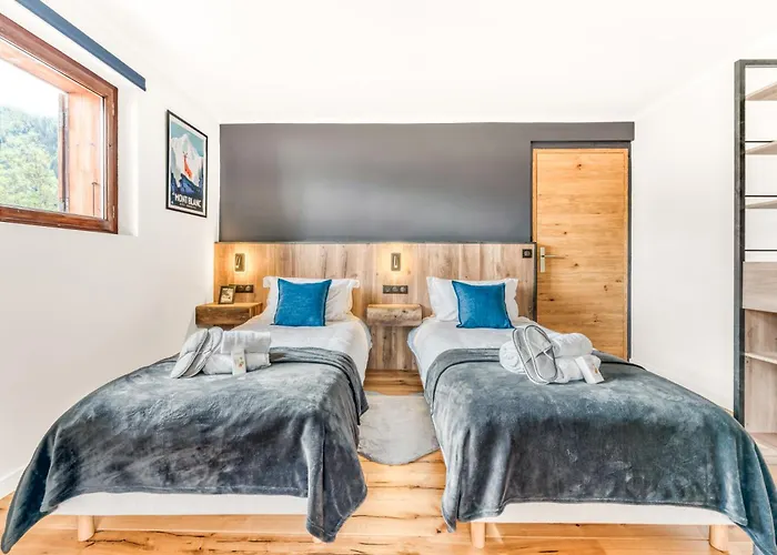 Alpehytte Sauna Bain Nordique Cinema Vue Montange